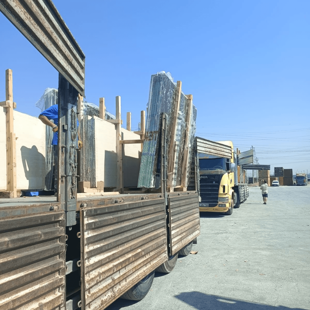 ABK Stone Expert port loading 1