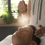 Formation et Certification Thérapeute Énergétique – Guérisseur de Lumière (Niveau 4 : Guérisseur Raphaël)