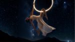 Paola embodying the moon